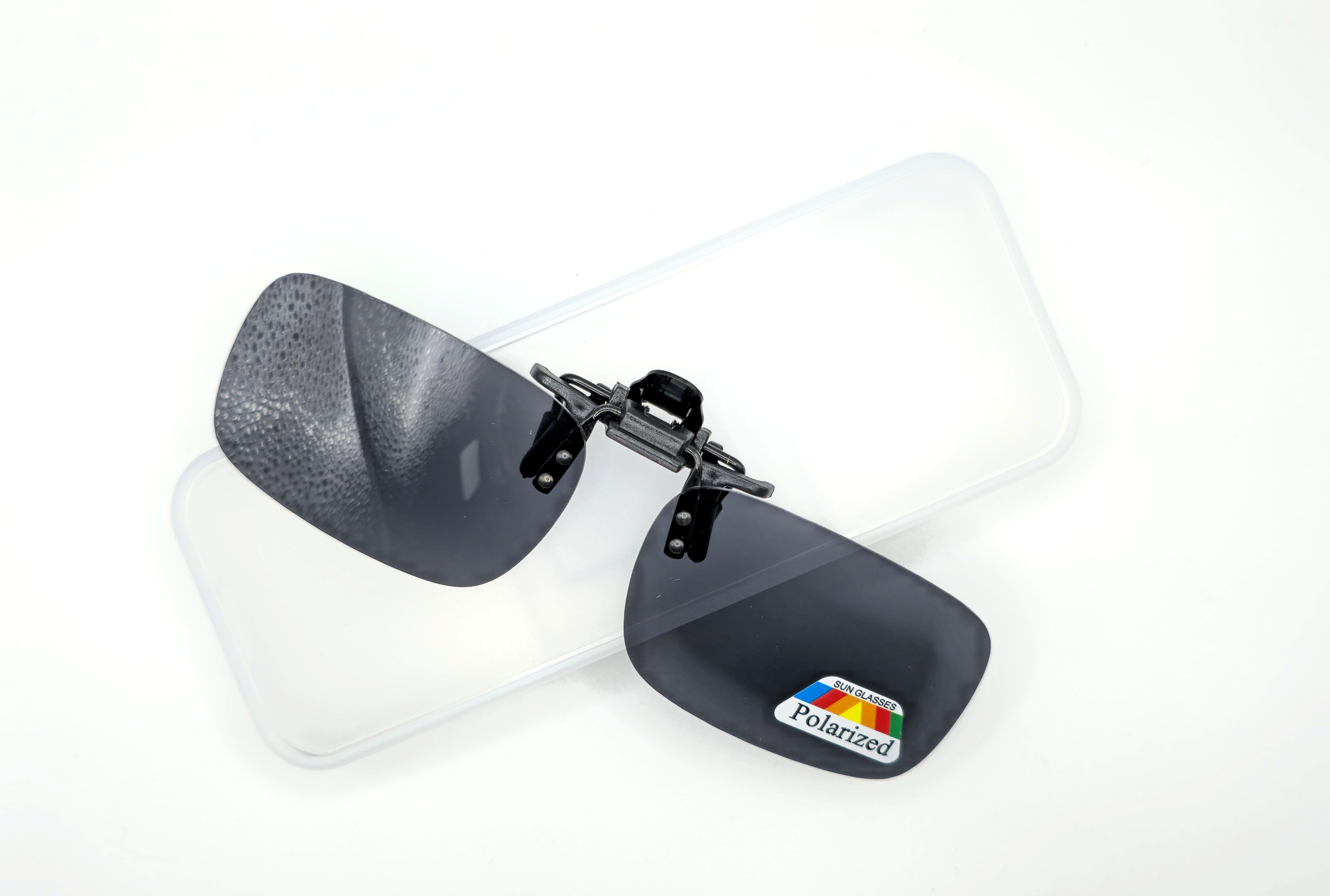 Polarizační klips Nakida T-143 na dioptrické brýle šedý s pouzdrem