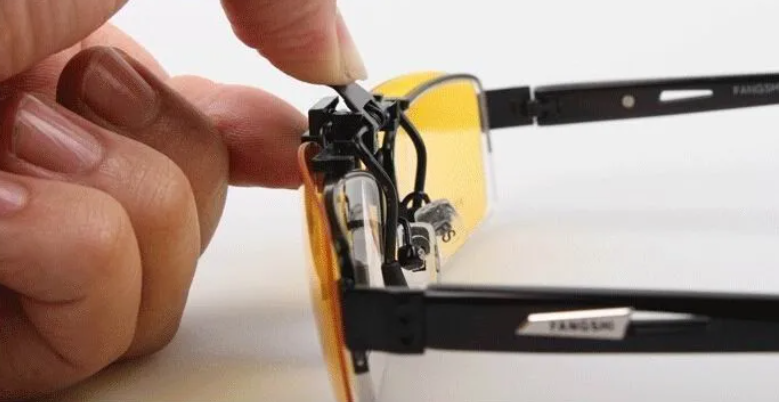 Polarizační klips Nakida T-143 Y - žlutý, 60x41mm - Zlepšuje kontrast