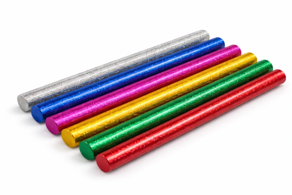 Tavné tyčinky s glitry QiiM 11 mm 180 mm, třpytivé lepicí tyčinky do tavné pistole mix barev 6 ks